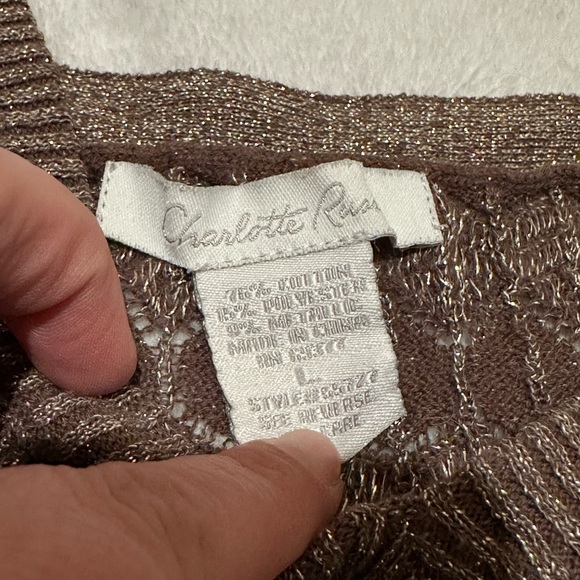 Vintage Charlotte Russe Gold Top - Picture 2 of 3